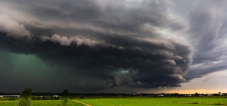 An isolated thunderstorm